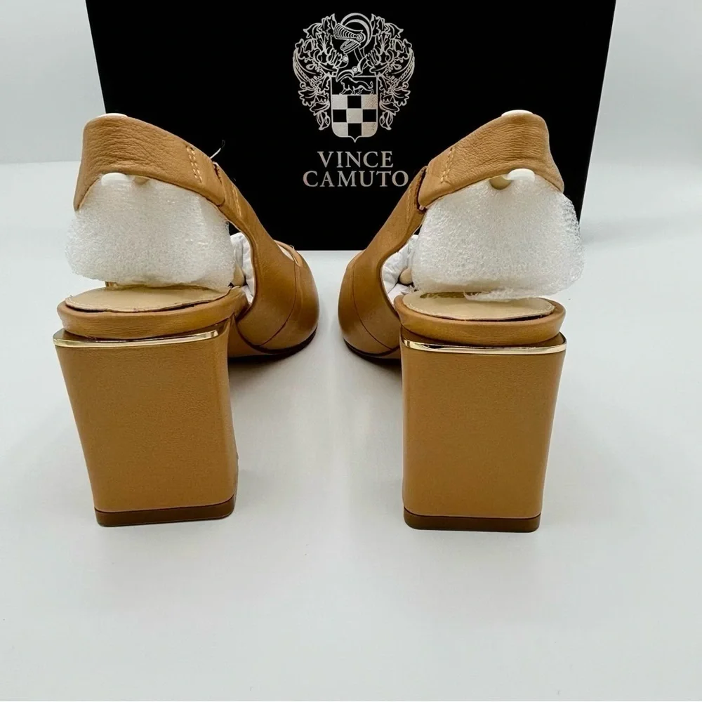 Vince Camuto Hamden Pump, 5.5M - Picture 5 of 9
